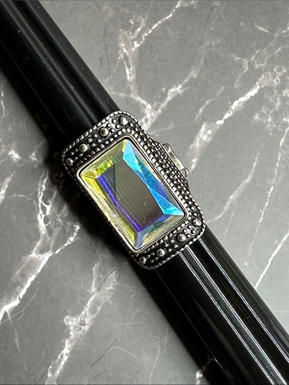 Iridescent Rectangular Glass Stretch Ring - Black